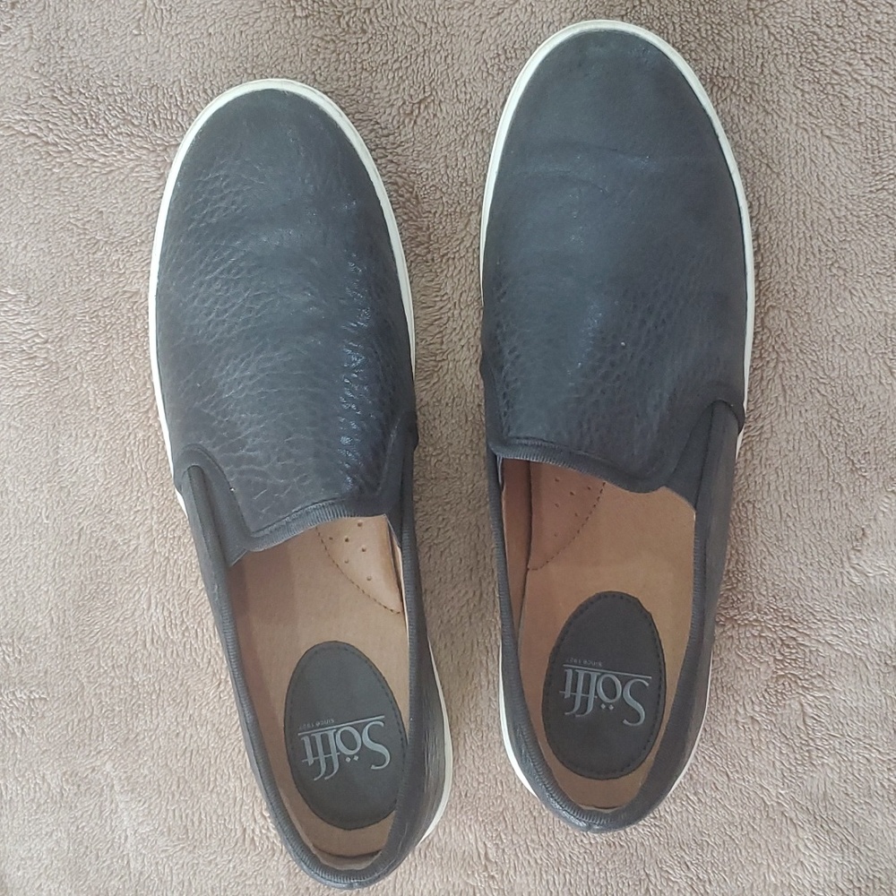 Sofft Somers slip on shoes - black, size 8.5